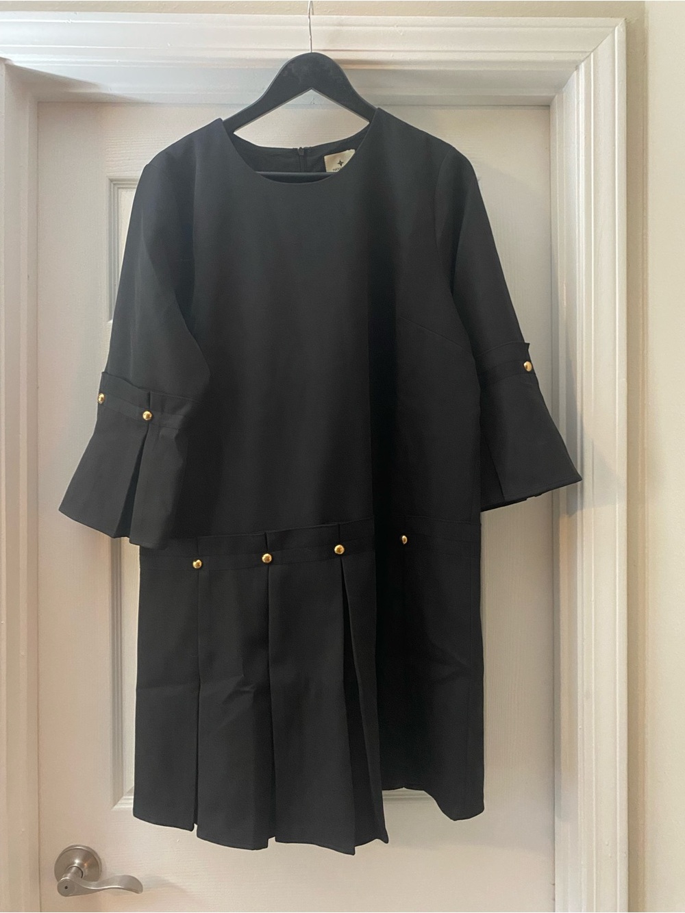 Tuckernuck. Women’s Black Pleated Dress with Gold Studs. Lined. ZIP Close. XL.